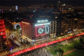 9 Eylül coşkusu fener alayıyla son buldu