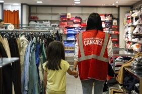 Çankaya Belediyesi’nden 600 öğrenciye okul forması desteği
