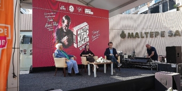 Maltepe Kitap Fuarı’nda İkinci Gün Edebiyat Rüzgarı Esti