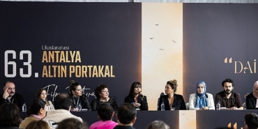 Altın Portakal heyecanında iki film daha seyirciyle buluştu
