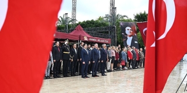 Kemer’de 29 Ekim çelenk töreni